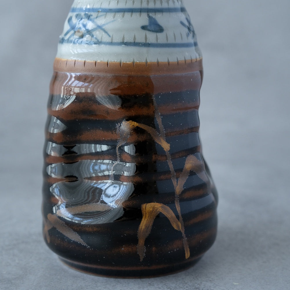 Tenmoku Kin-Ashi Sake Set – Hand-Painted Tokkuri & Guinomi | MIWA Tableware