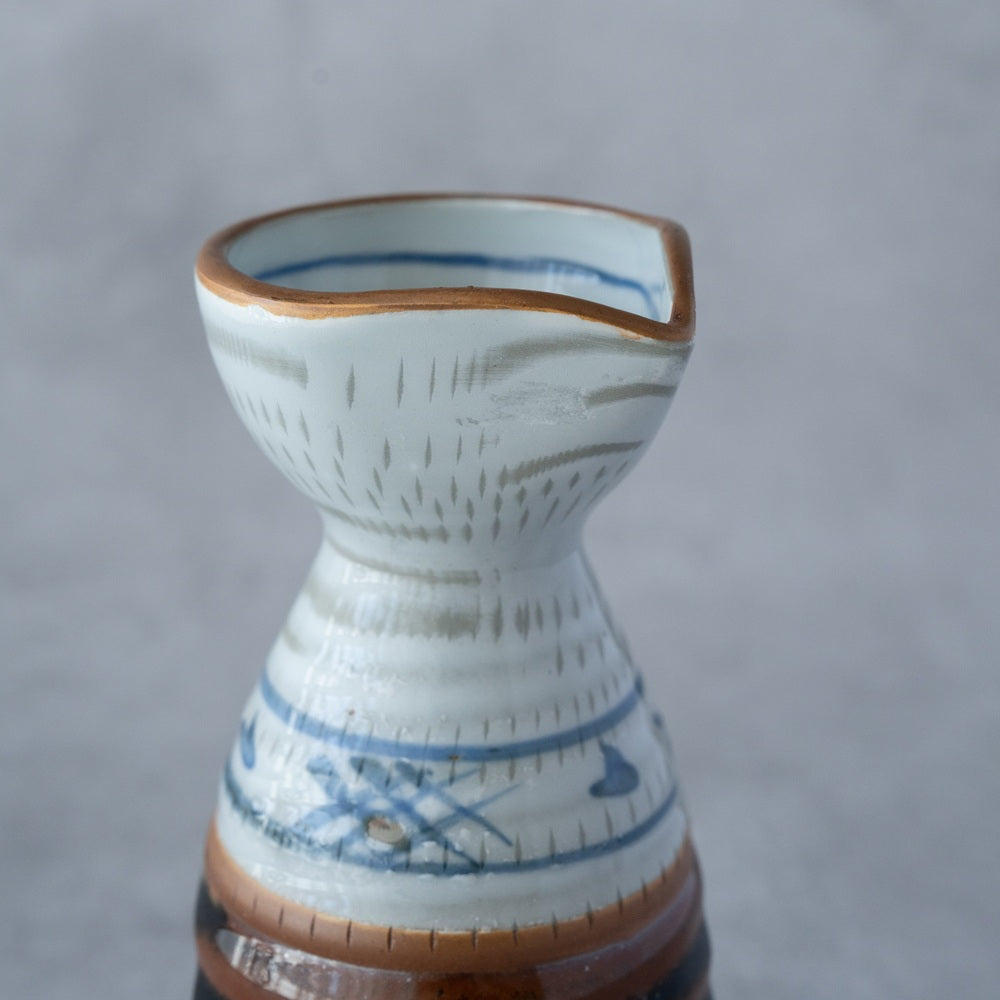 Tenmoku Kin-Ashi Sake Set – Hand-Painted Tokkuri & Guinomi | MIWA Tableware
