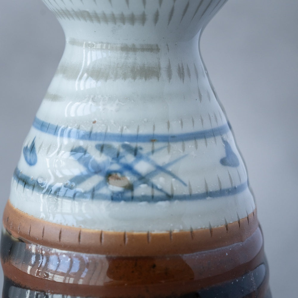 Tenmoku Kin-Ashi Sake Set – Hand-Painted Tokkuri & Guinomi | MIWA Tableware