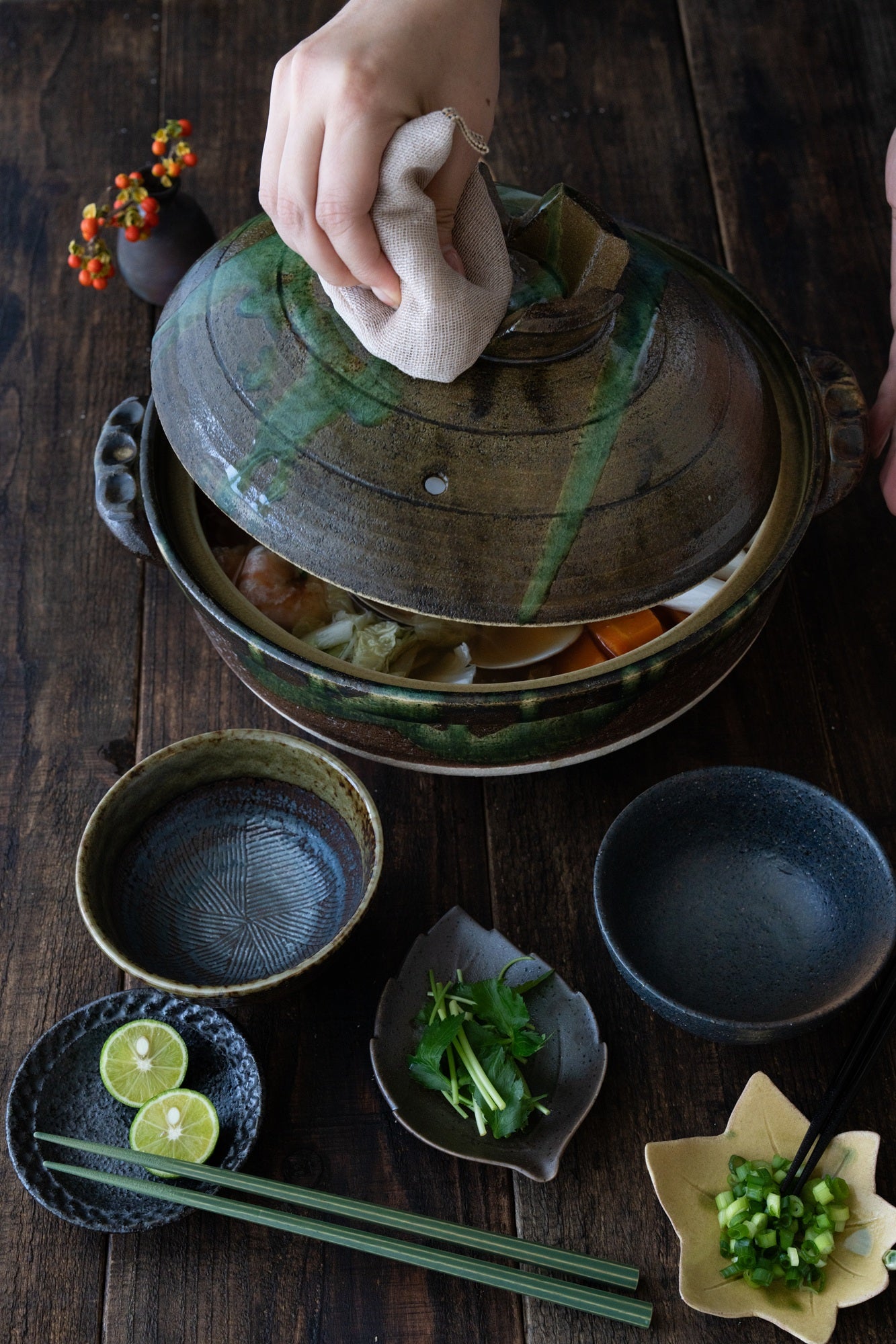 Nanban Donabe – Green-Glazed Clay Pot