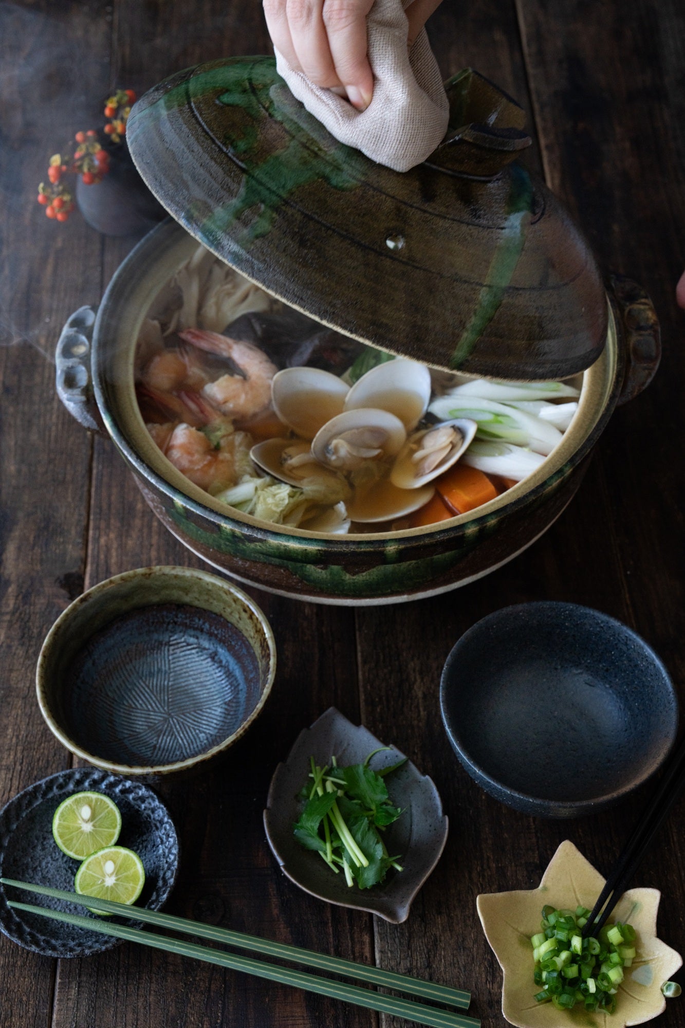 Nanban Donabe – Green-Glazed Clay Pot