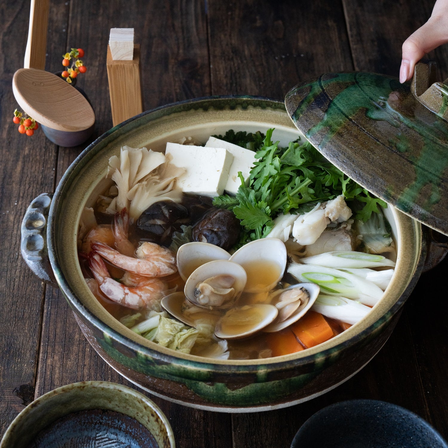 Nanban Donabe – Green-Glazed Clay Pot