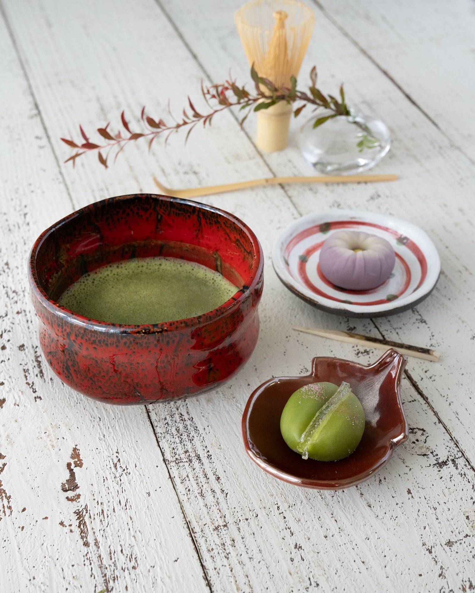 Beninagashi Matcha Bowl – Red Tenmoku Glaze – Handcrafted Mino Ware Gift Box | MIWA Tableware