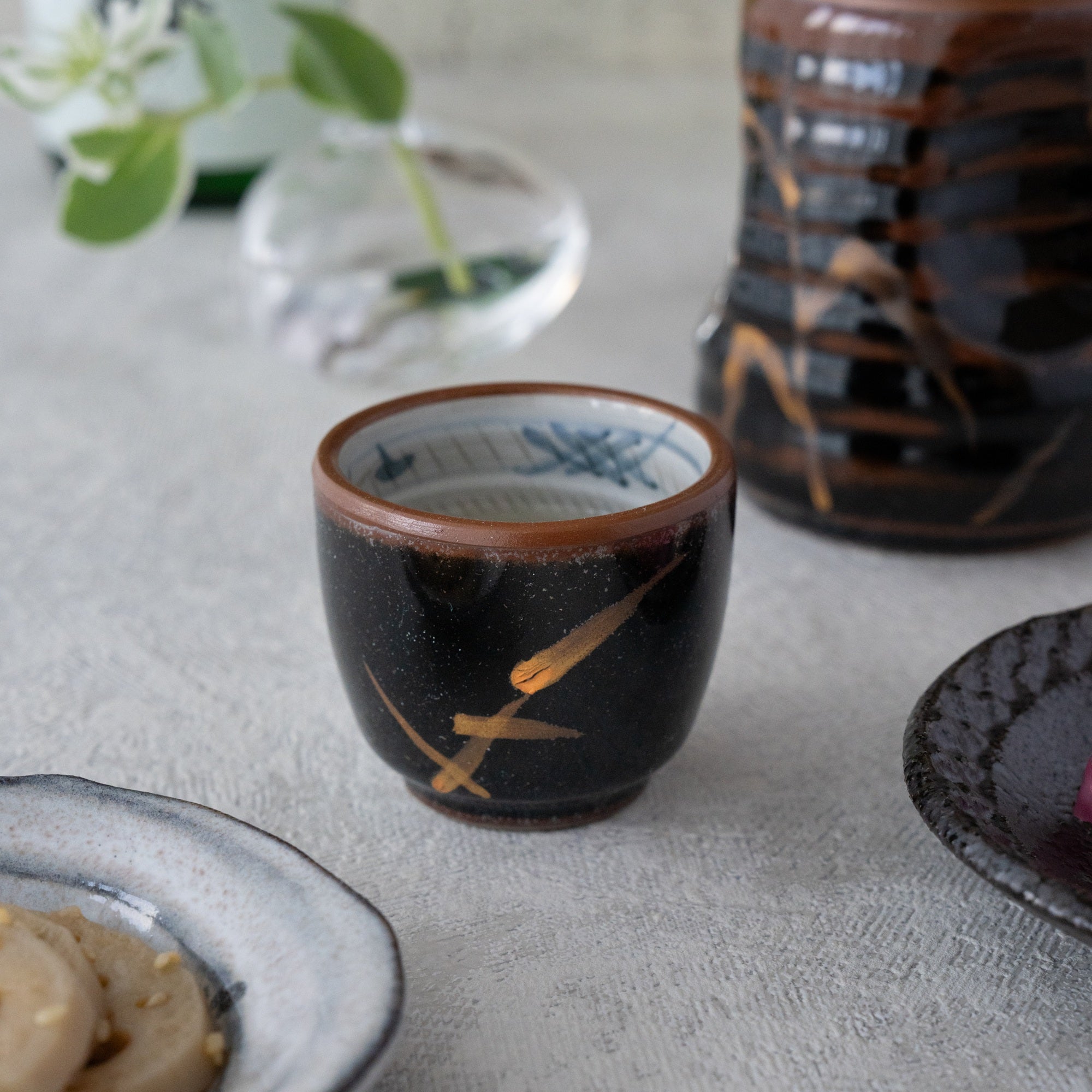 Tenmoku Kin-Ashi Sake Set – Hand-Painted Tokkuri & Guinomi | MIWA Tableware