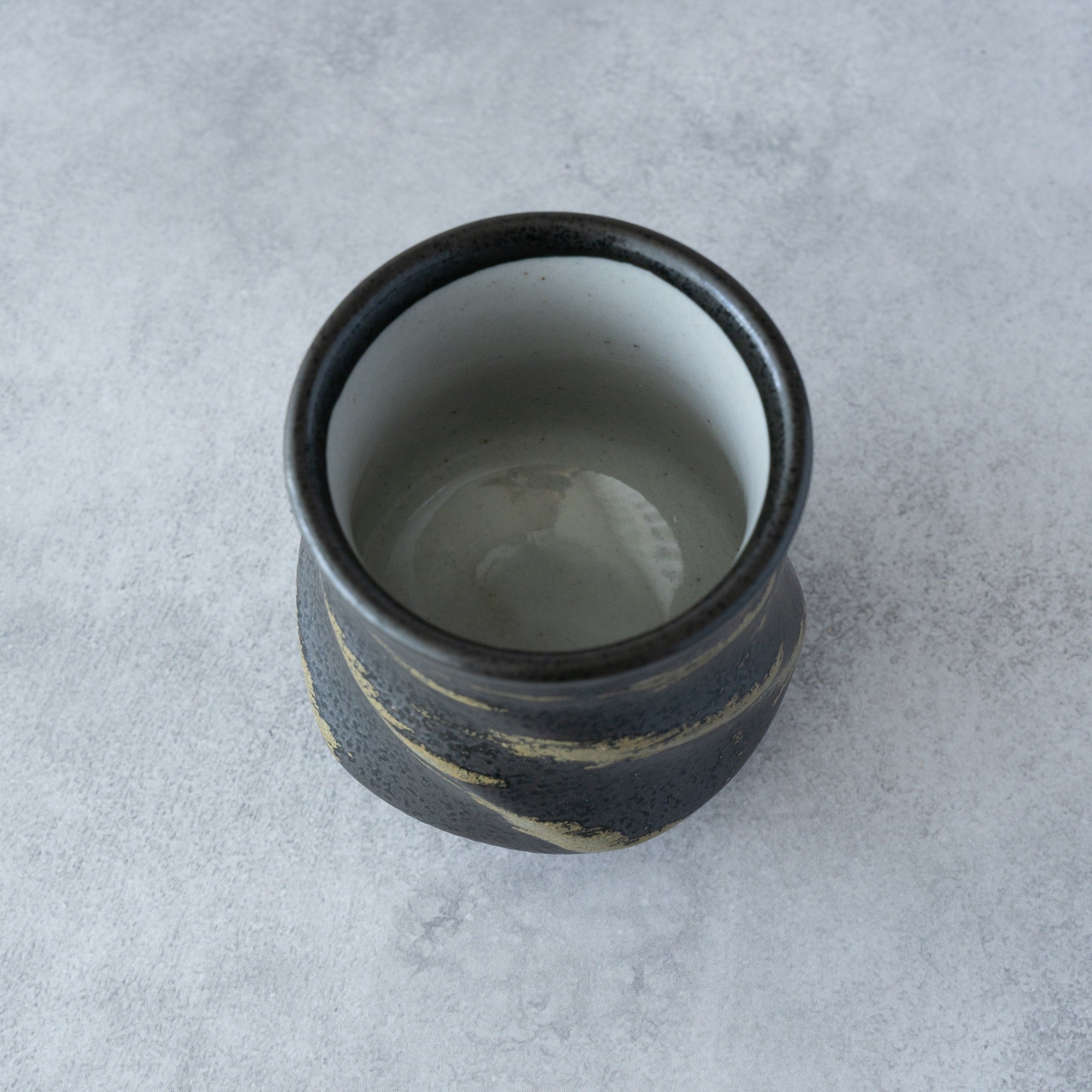 Kumo Yunomi Pair – Black & White Mino Ware | MIWA Tableware