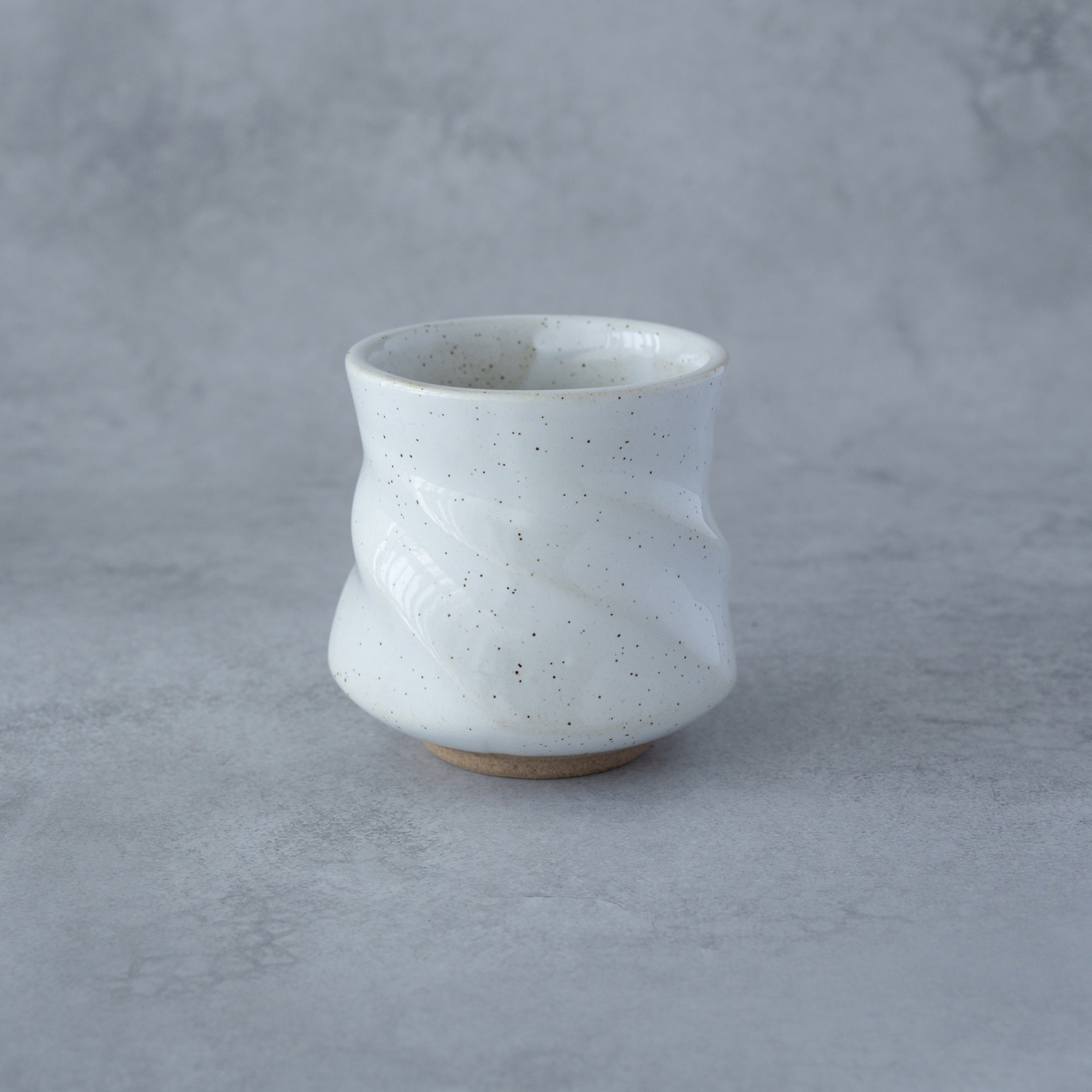Kumo Yunomi Pair – Black & White Mino Ware | MIWA Tableware