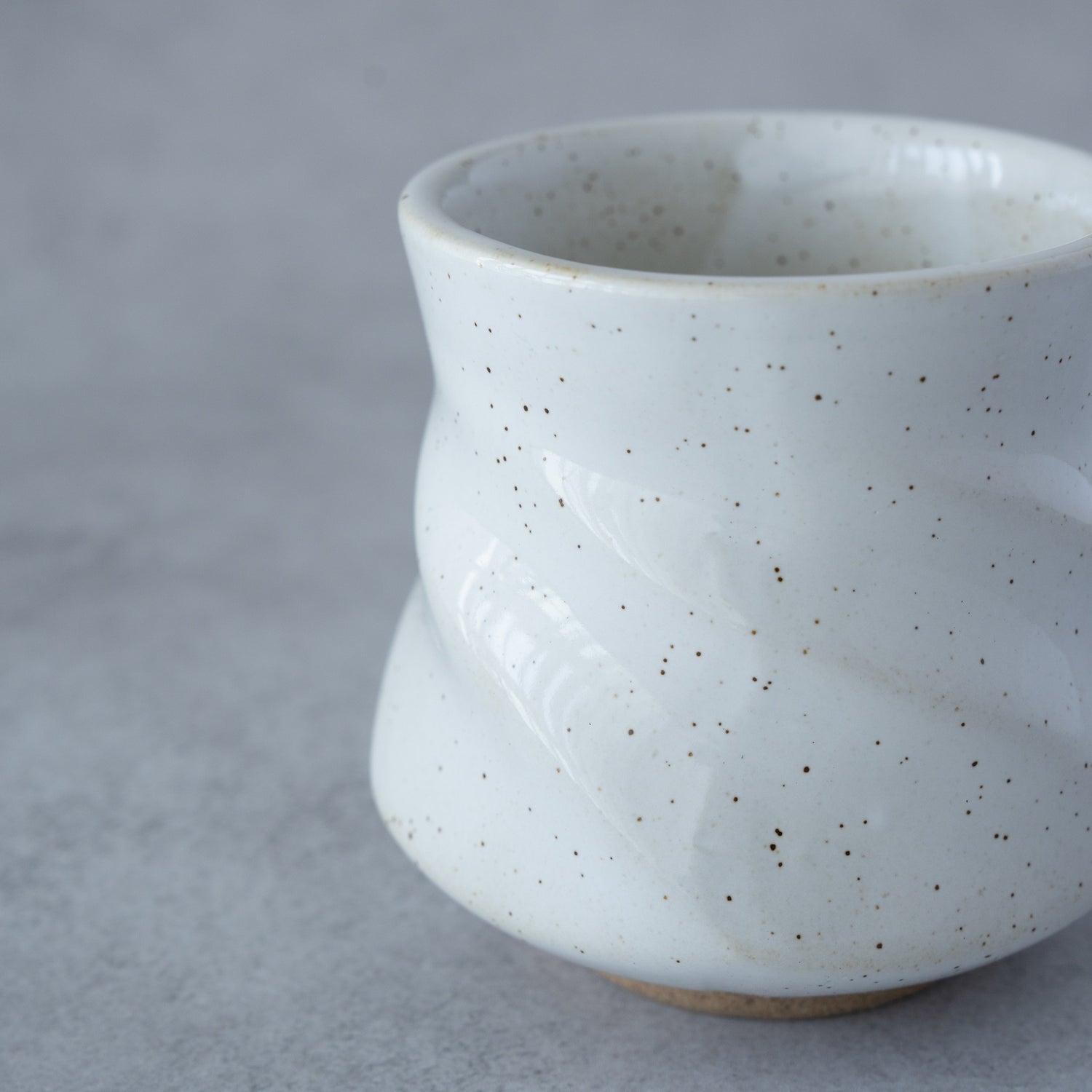 Kumo Yunomi Pair – Black & White Mino Ware | MIWA Tableware