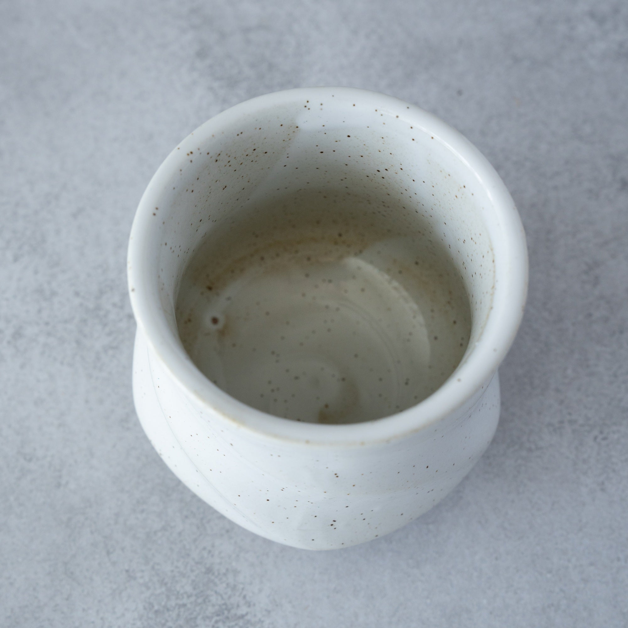 Kumo Yunomi Pair – Black & White Mino Ware | MIWA Tableware