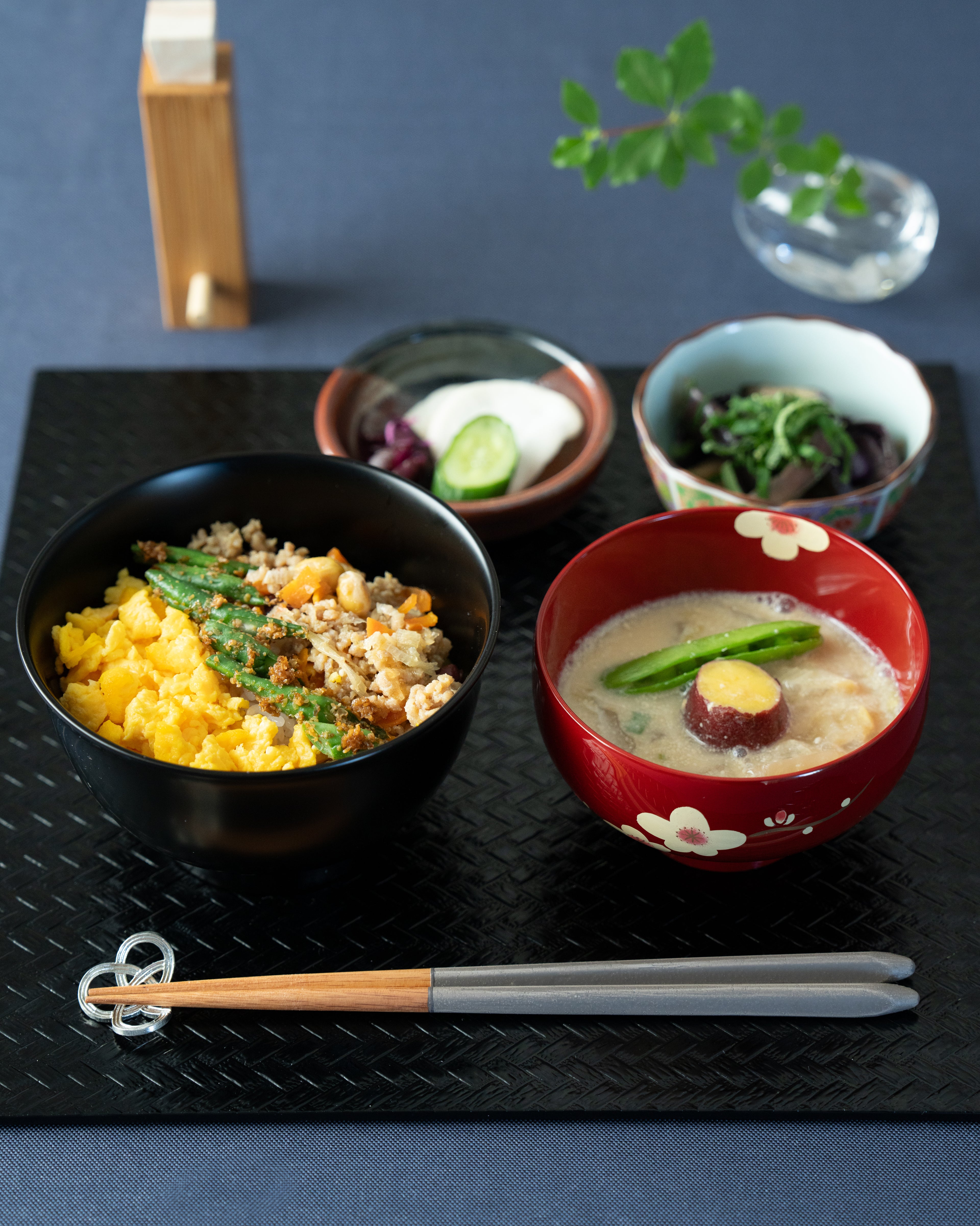 Modern Urushi Placemat Square