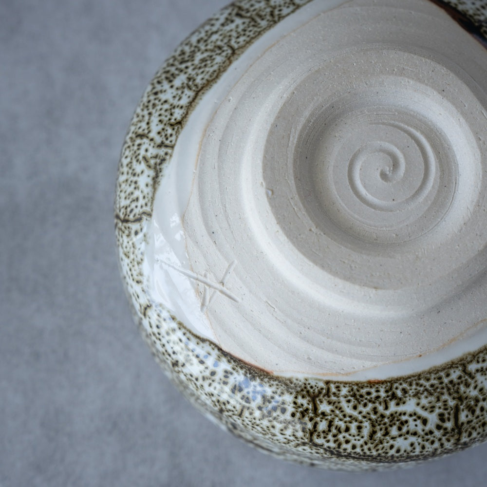 White Tenmoku Matcha Bowl – Handcrafted Mino Ware Gift Box | MIWA Tableware