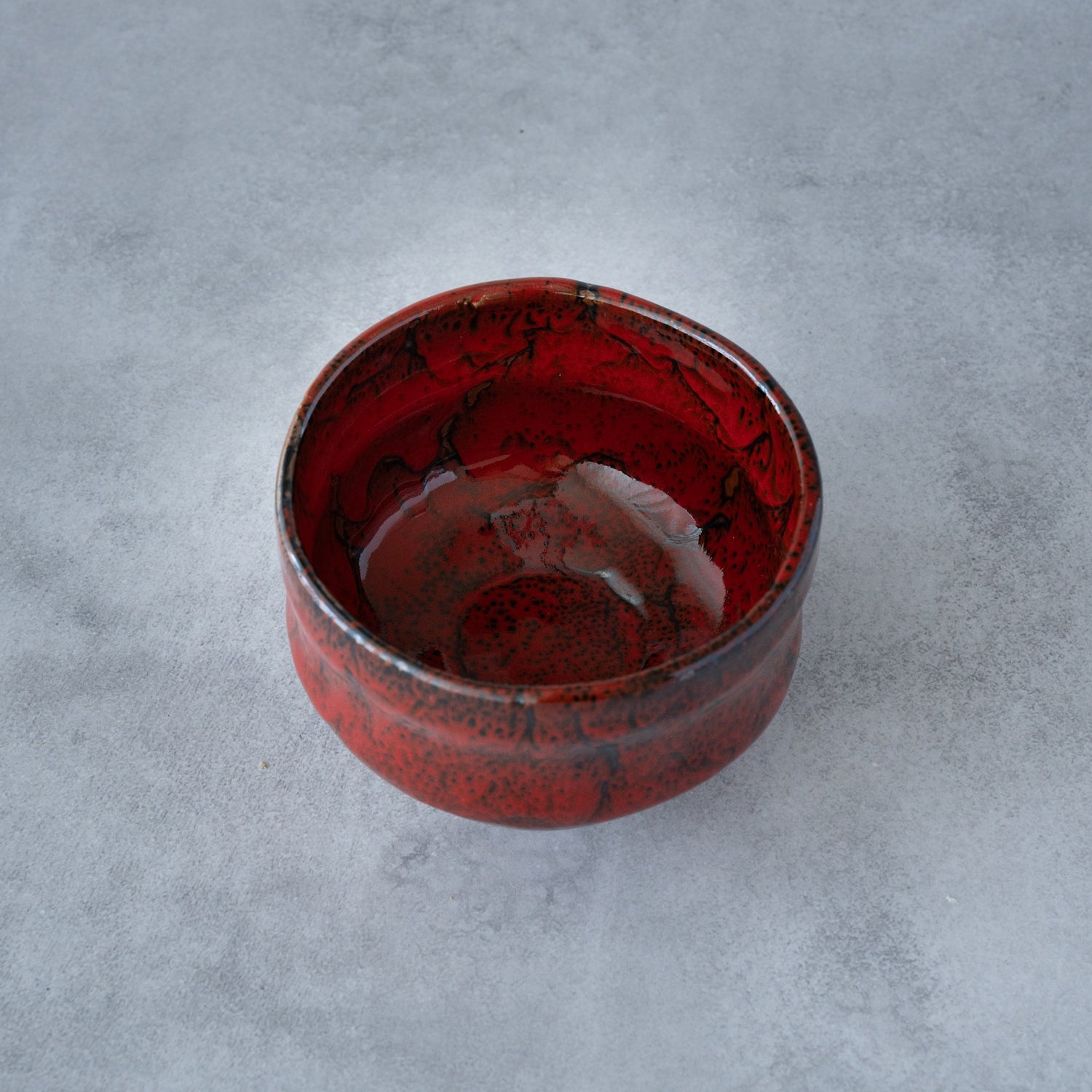 Beninagashi Matcha Bowl – Red Tenmoku Glaze – Handcrafted Mino Ware Gift Box | MIWA Tableware