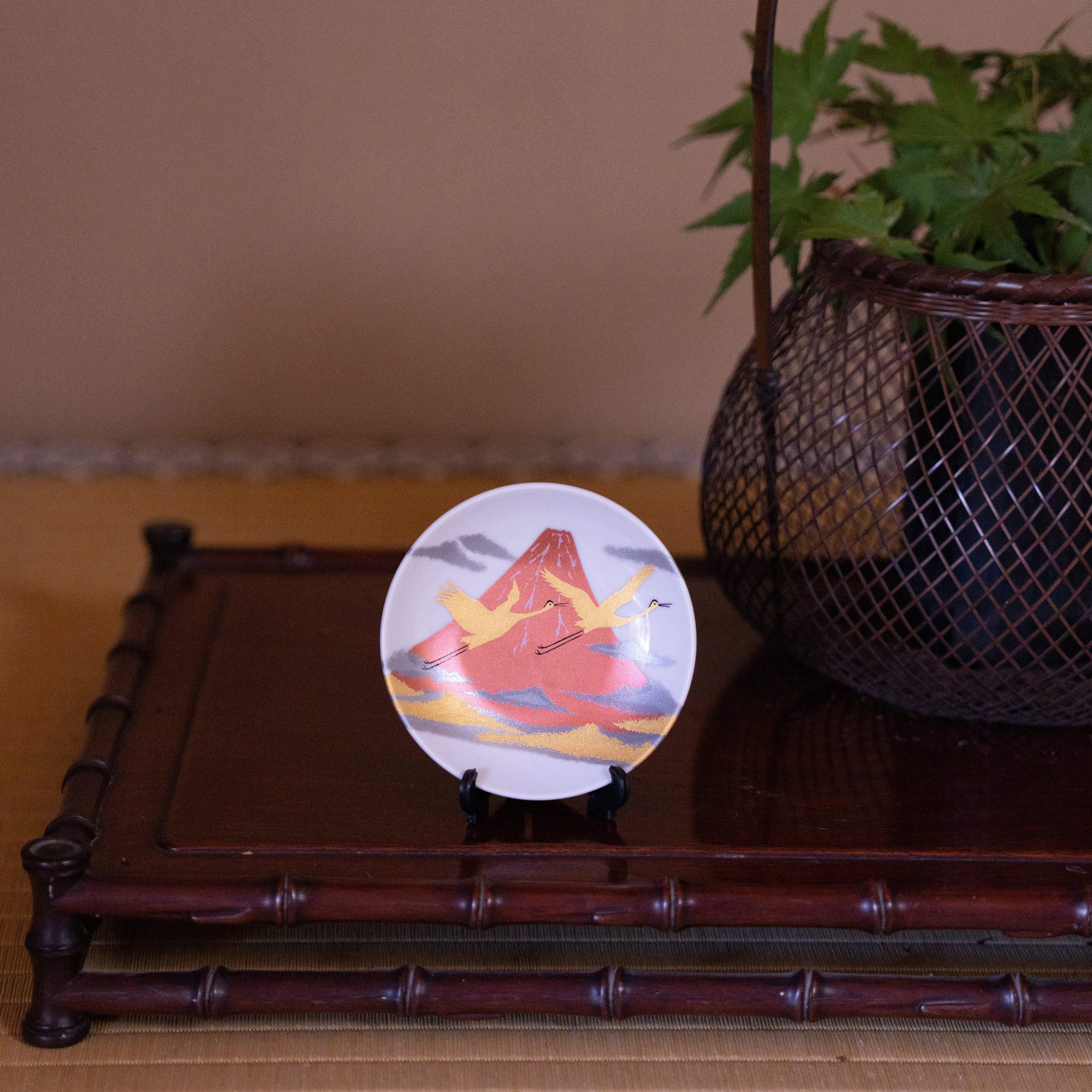 Mt. Fuji & Golden Swans – Kutani Ware Masterpiece