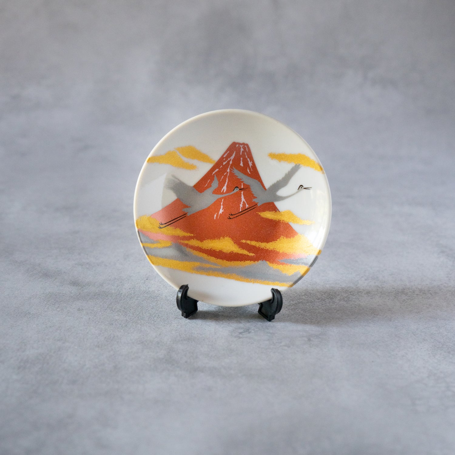 Mt. Fuji & Silver Swans – Kutani Ware Masterpiece