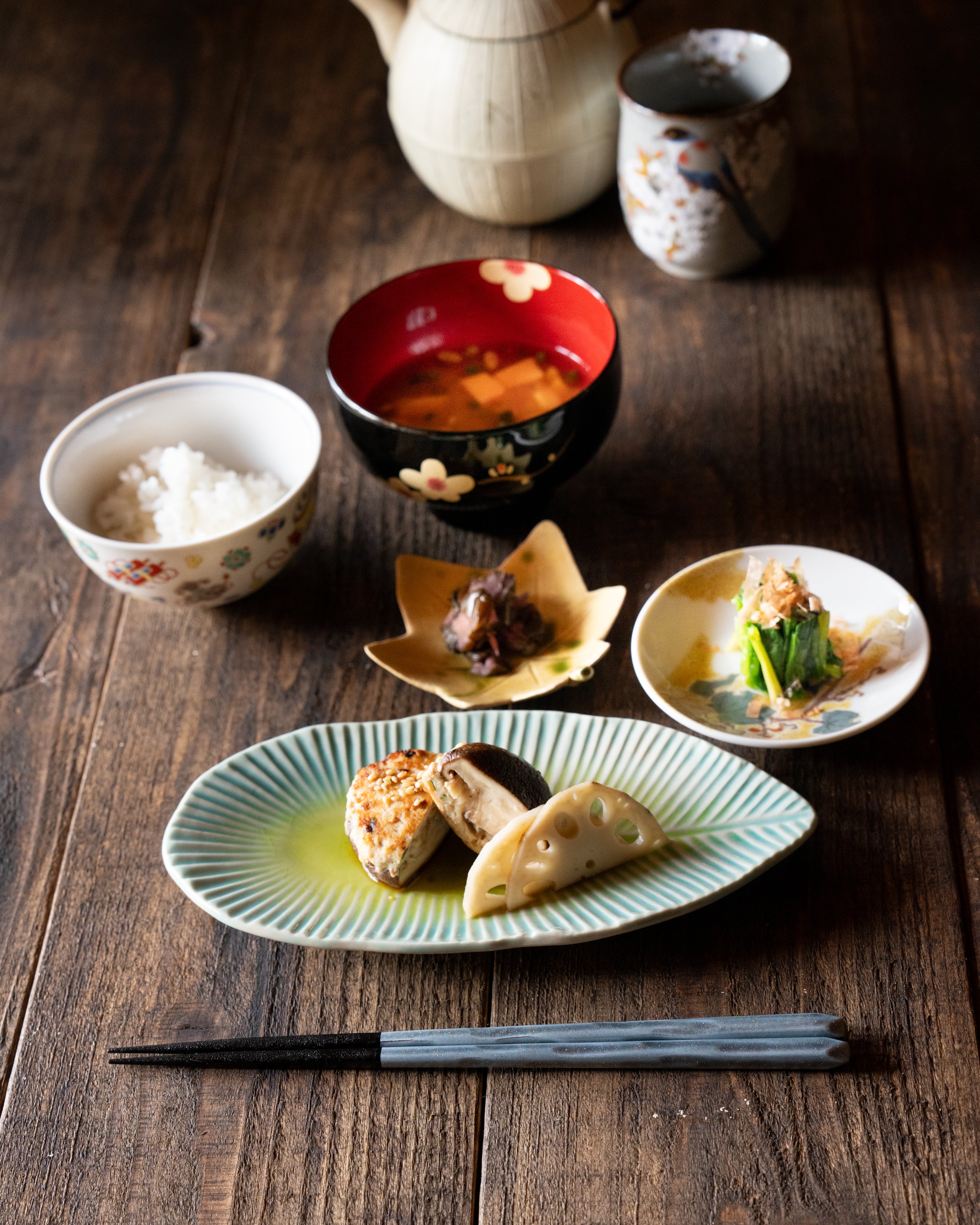 Spring Nanohana Leaf Plate