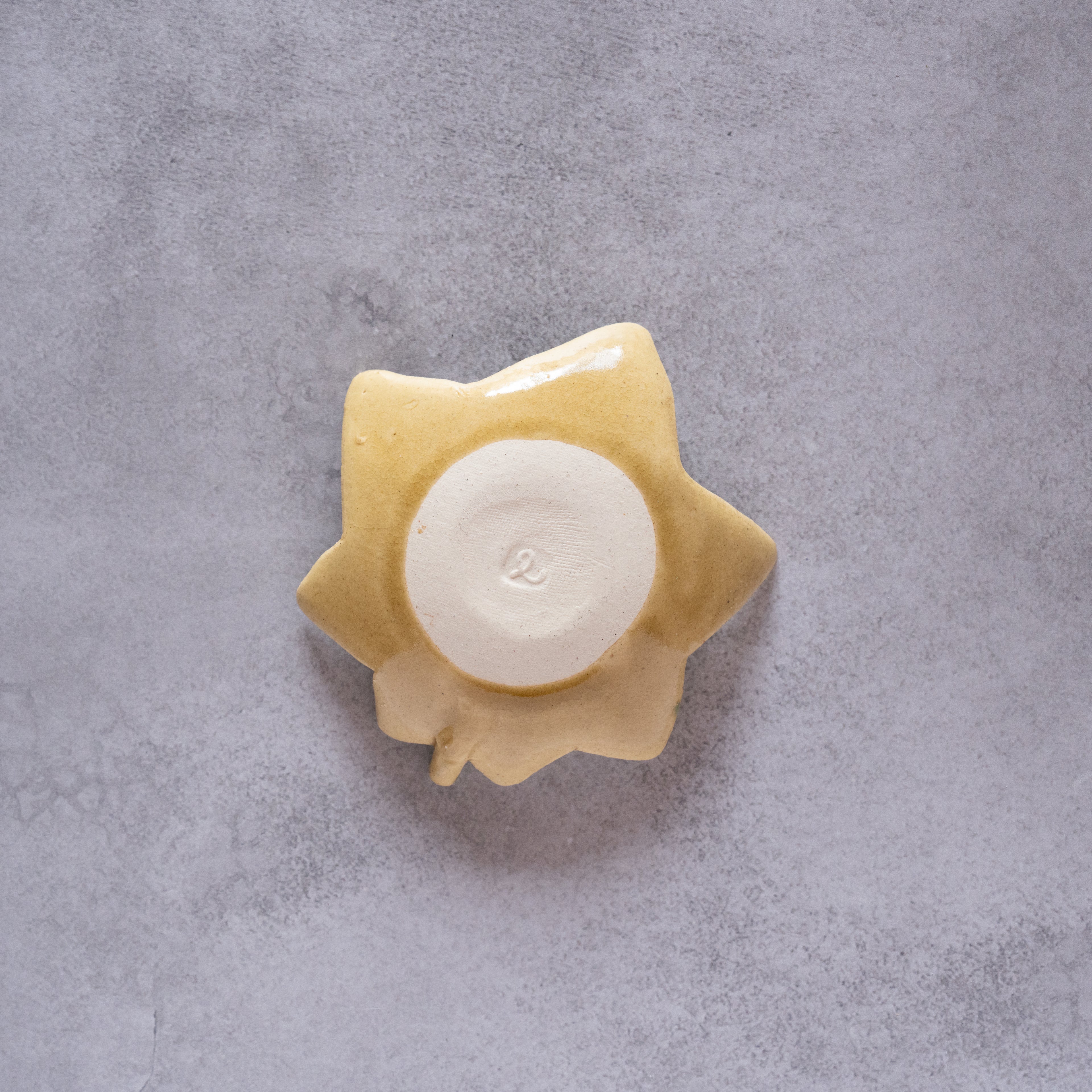 Golden Kiseto Maple Plate