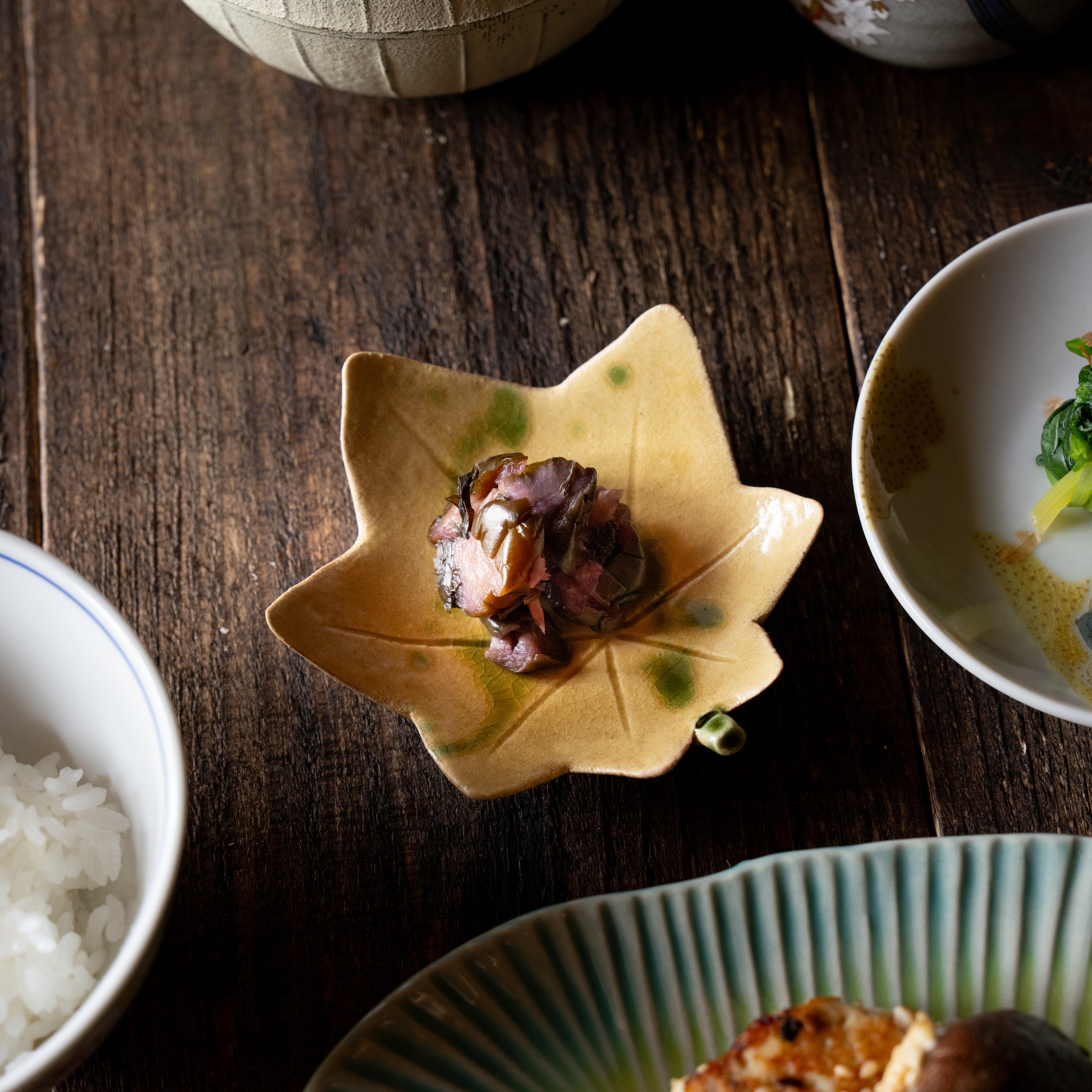 Golden Kiseto Maple Plate