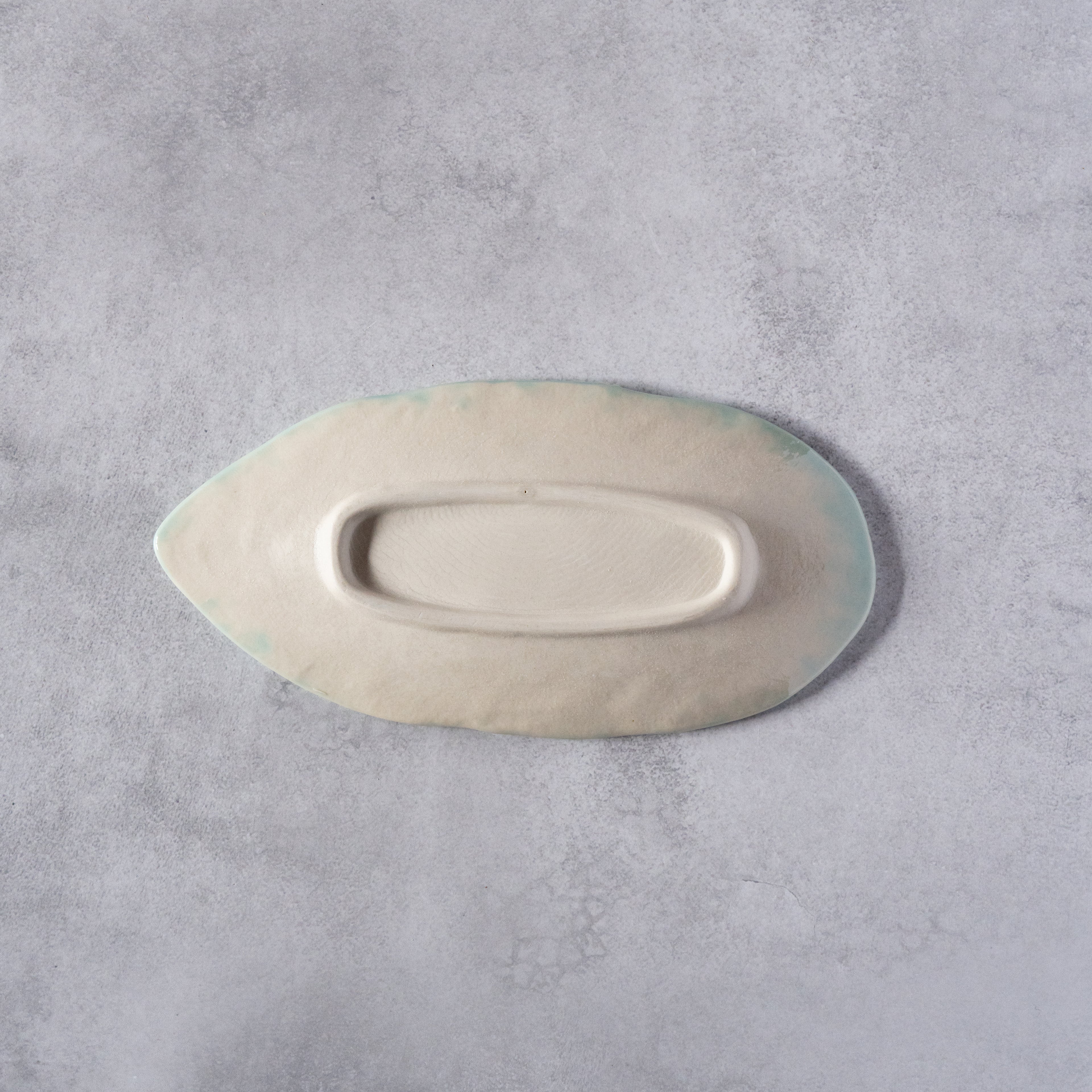 Spring Nanohana Leaf Plate