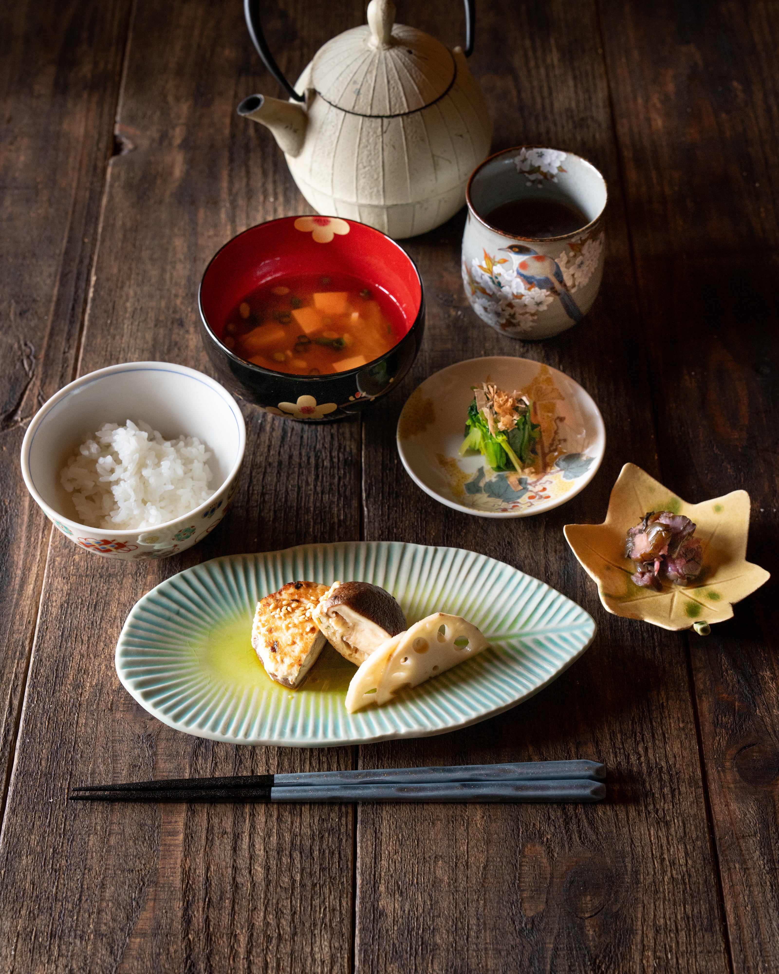 Yasuzume Blue Sparrow Small Plate