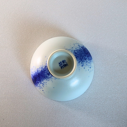 Arita White and Blue Fuki-Sumi Rice Bowl