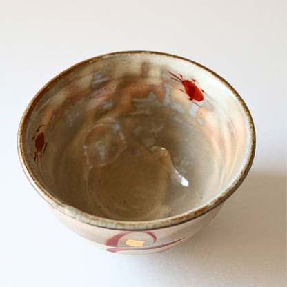 Minoyaki Elegant Red-Patterned Rice Bowl