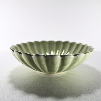 Minoyaki Floral Design Bowl (White)