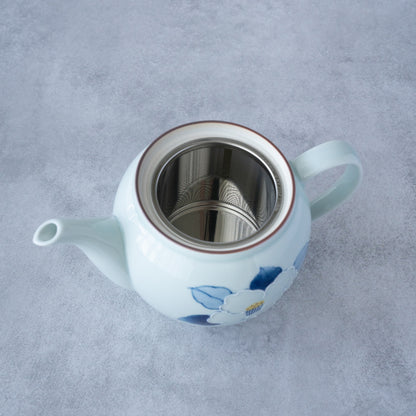 Ichin Sazanka Teapot (Hasami Ware) – Handcrafted Japanese Porcelain | MIWA Tableware
