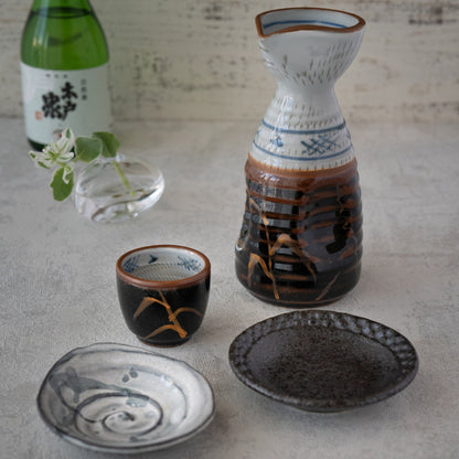 Tenmoku Kin-Ashi Sake Set – Hand-Painted Tokkuri &amp; Guinomi | MIWA Tableware
