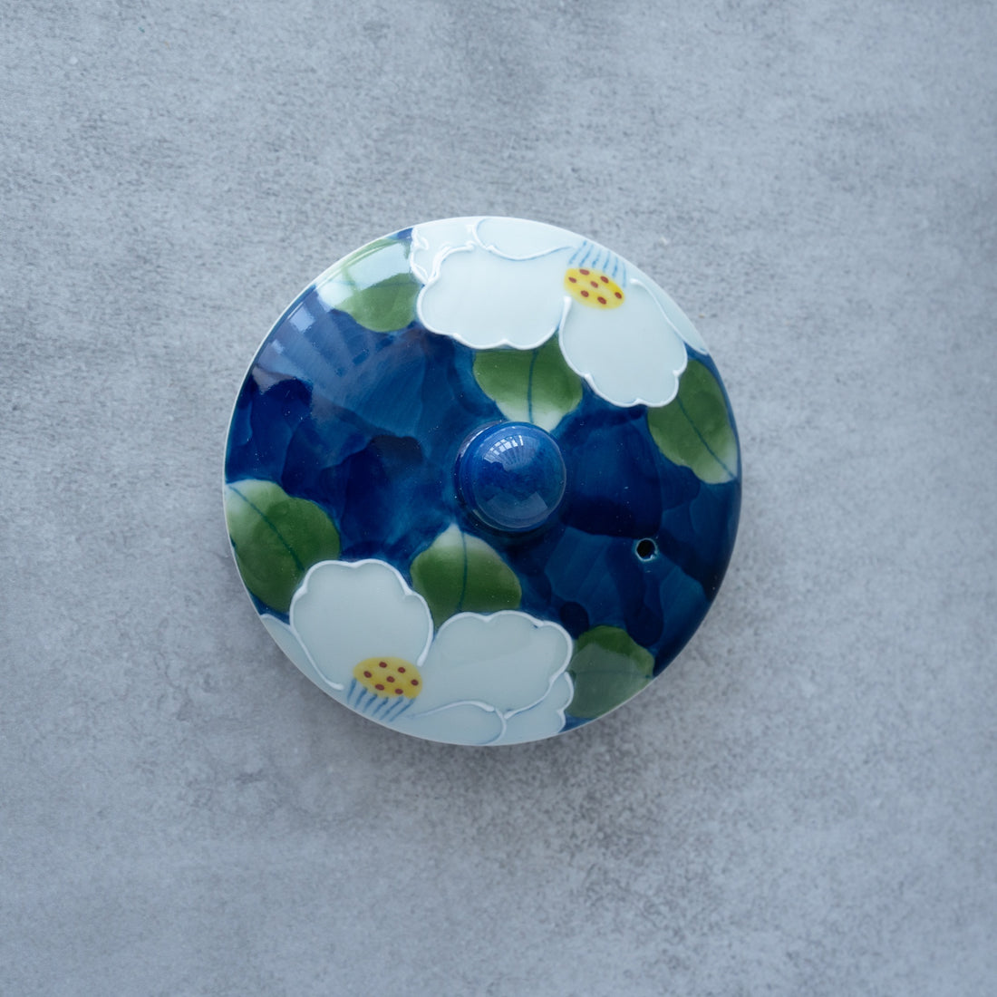 Ichin Sazanka Teapot (Hasami Ware) – Handcrafted Japanese Porcelain | MIWA Tableware