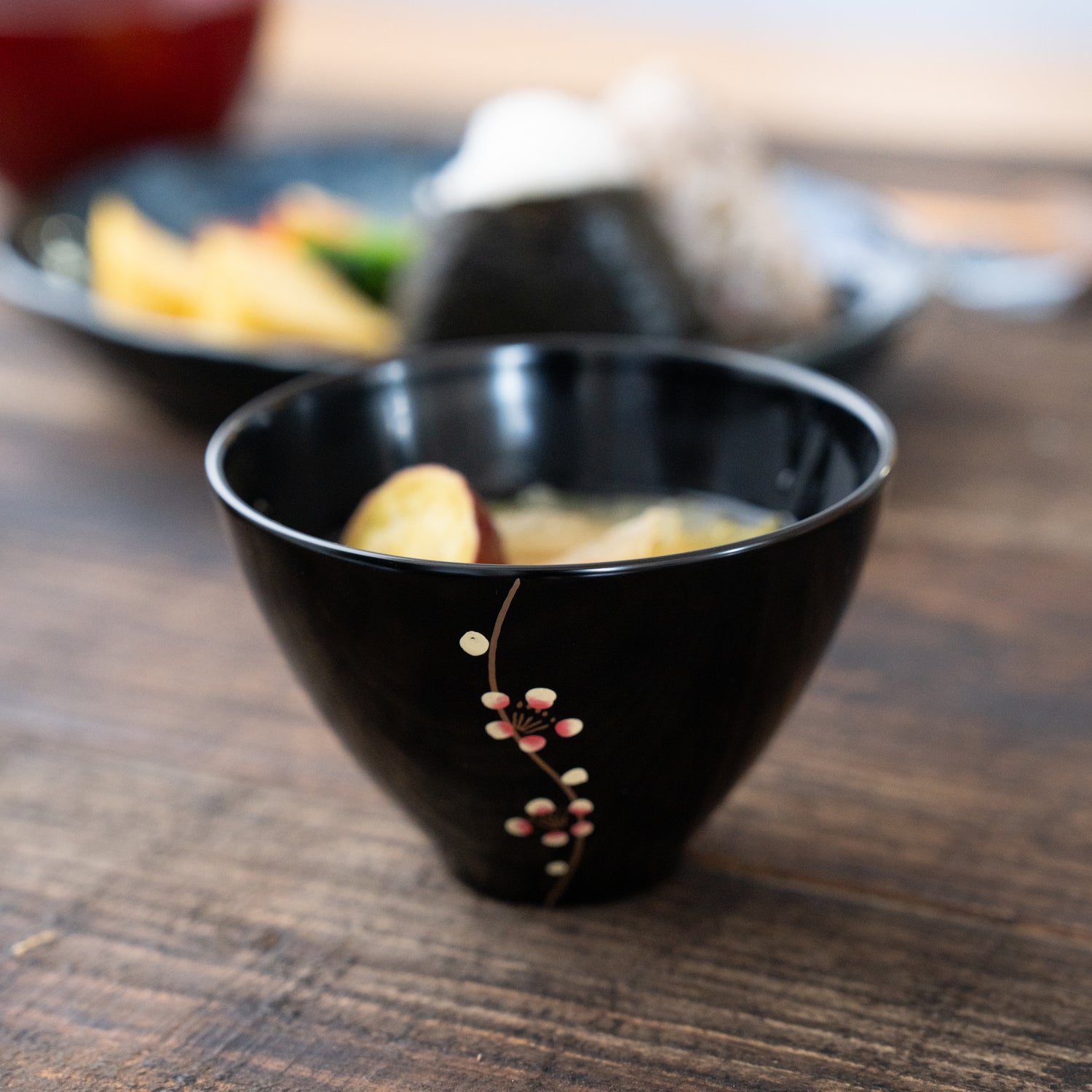 Set of 2 Urushi Sakura Lacquer Bowls