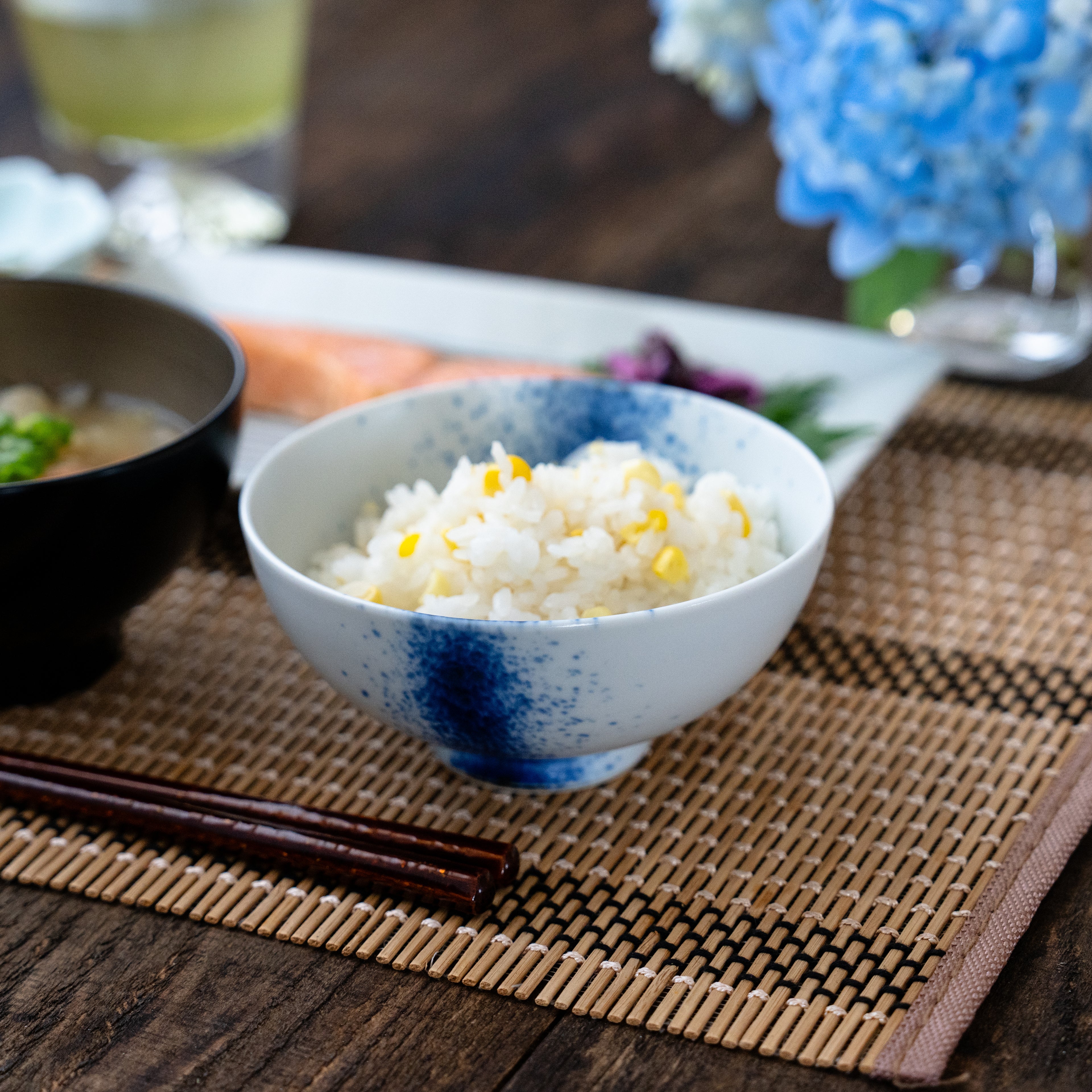 Arita White and Blue Fuki-Sumi Rice Bowl