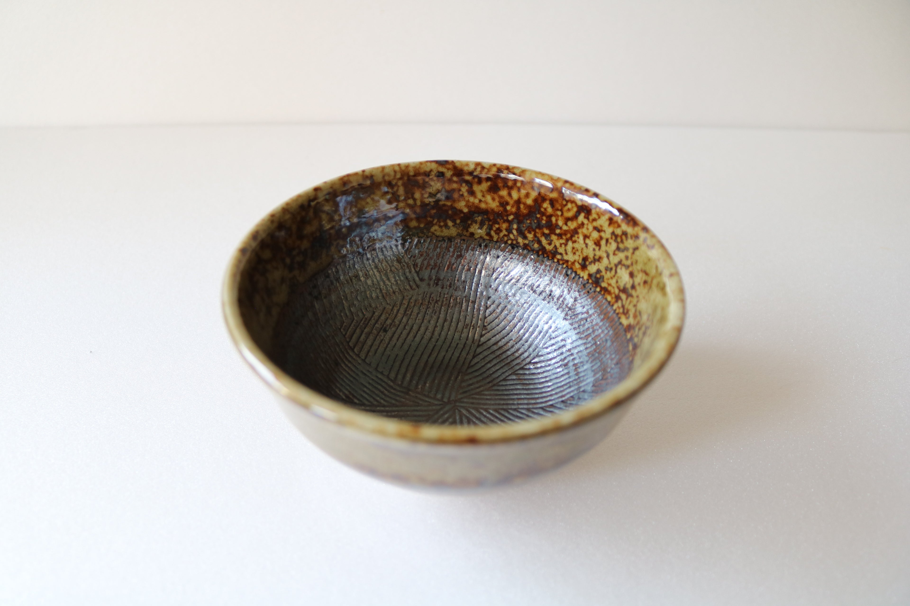 Minoyaki Rice Bowl (Dark Green / Brown)