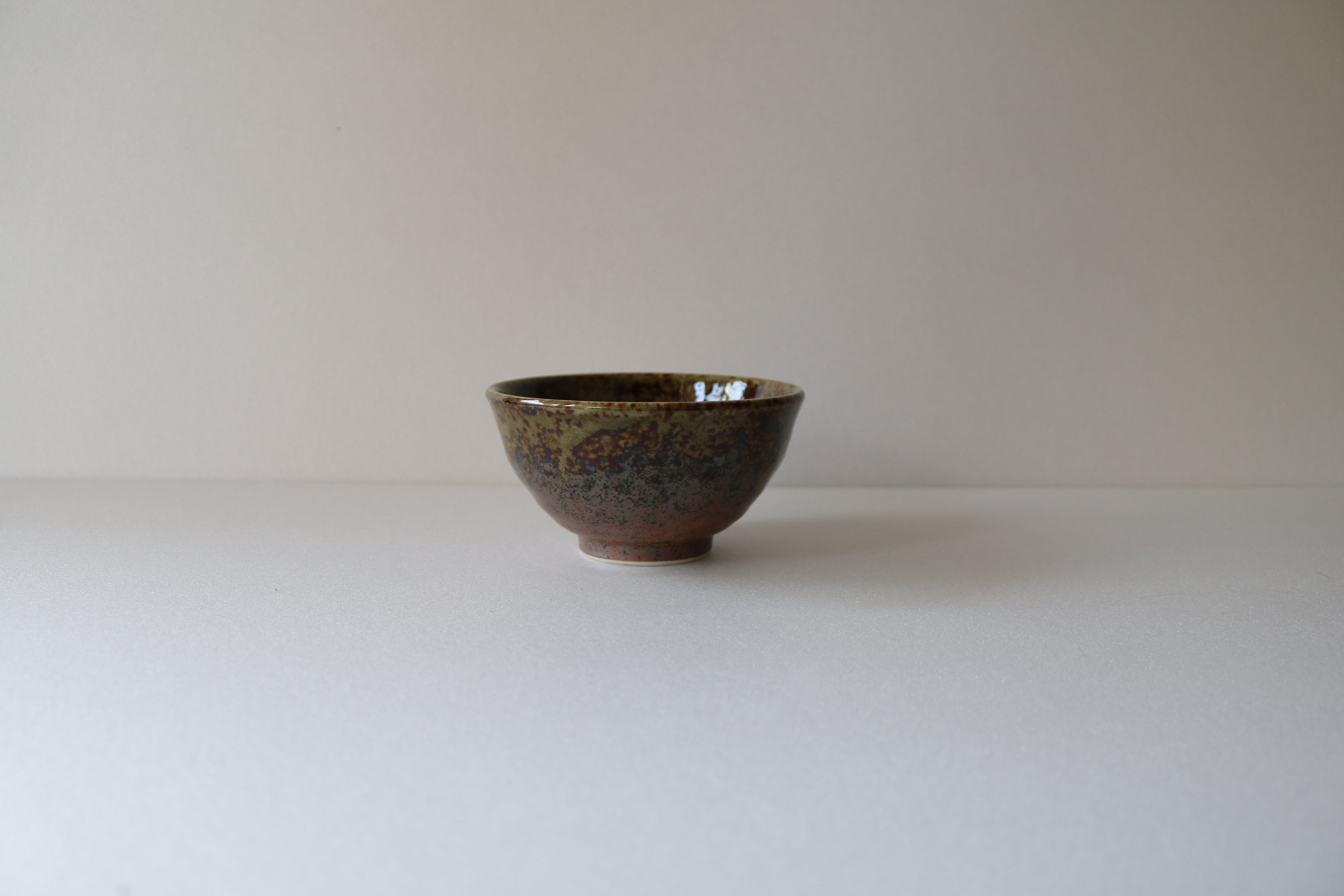 Minoyaki Rice Bowl (Dark Green / Brown)