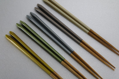 Set of 5 Urushi Elegant Ceramic-Inspired Triangular Chopsticks