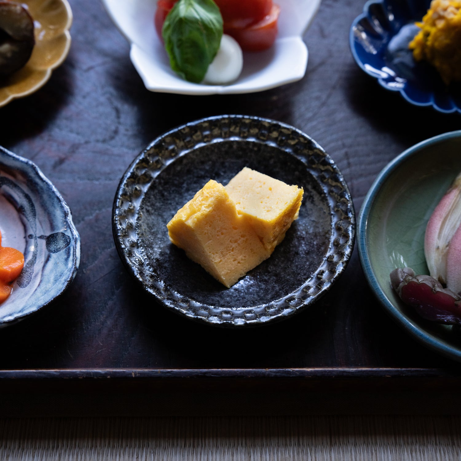 Checkerboard Textured Small Plate