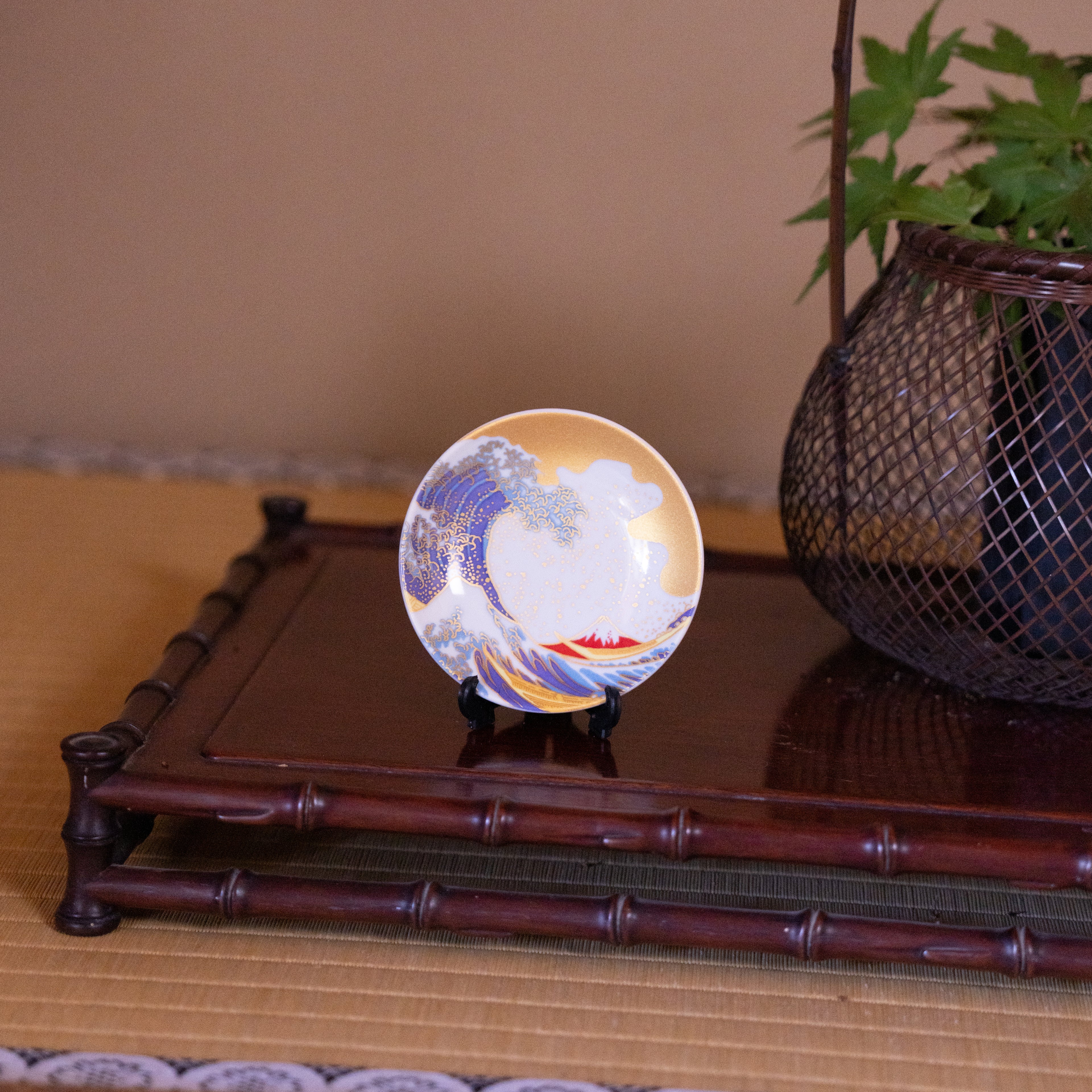 Hokusai’s Mt. Fuji &amp; Waves Mamezara Set - Iconic Japanese Art on Kutani Ware