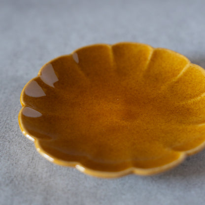 Brown Flower Petal Plate