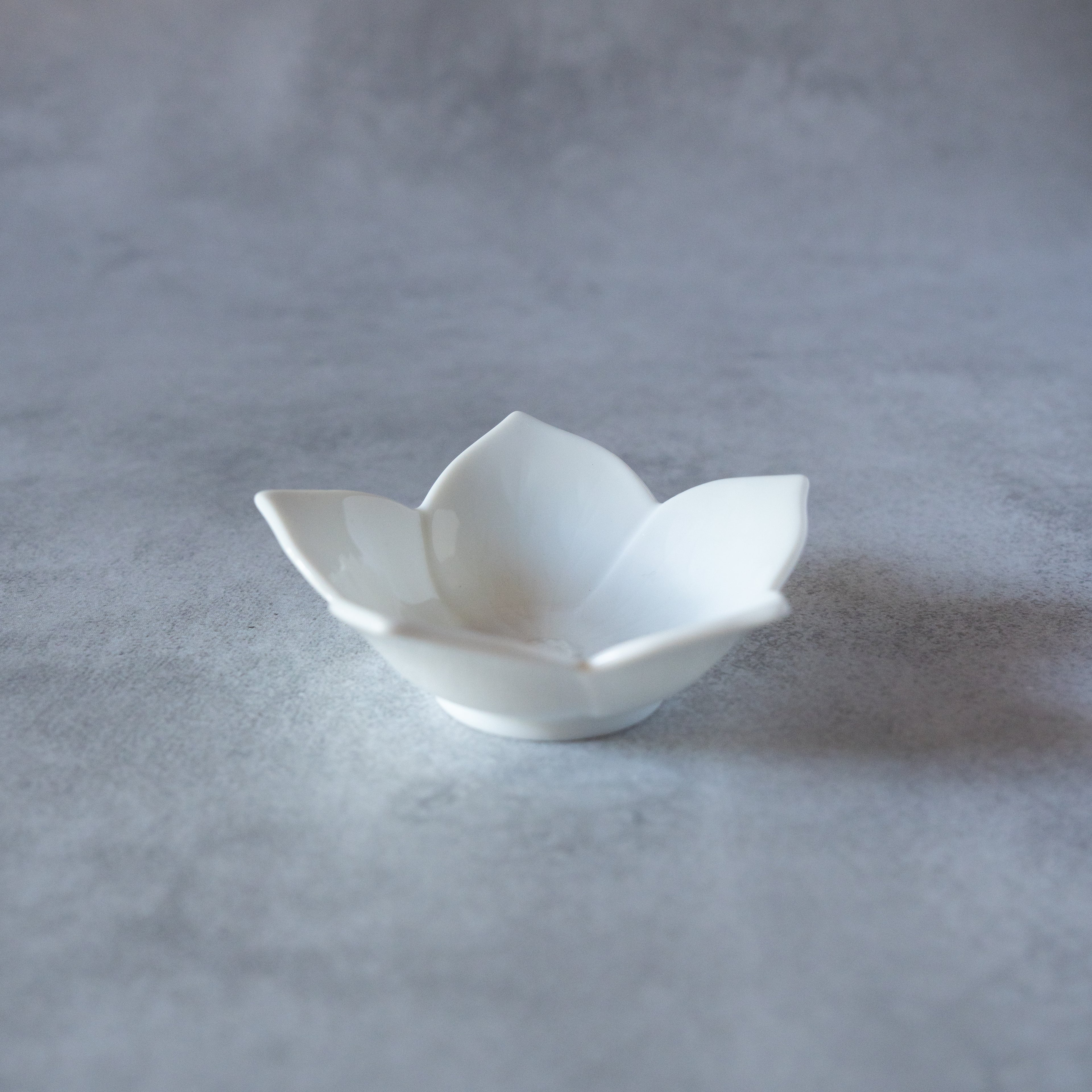 White Bellflower Small Bowl