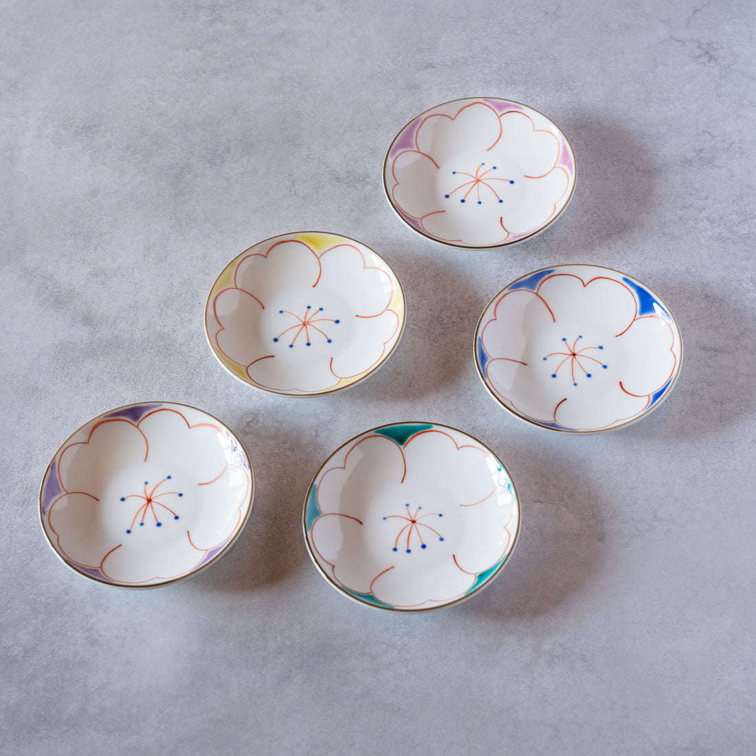 Kutani Sakura 5-Color Plate Set