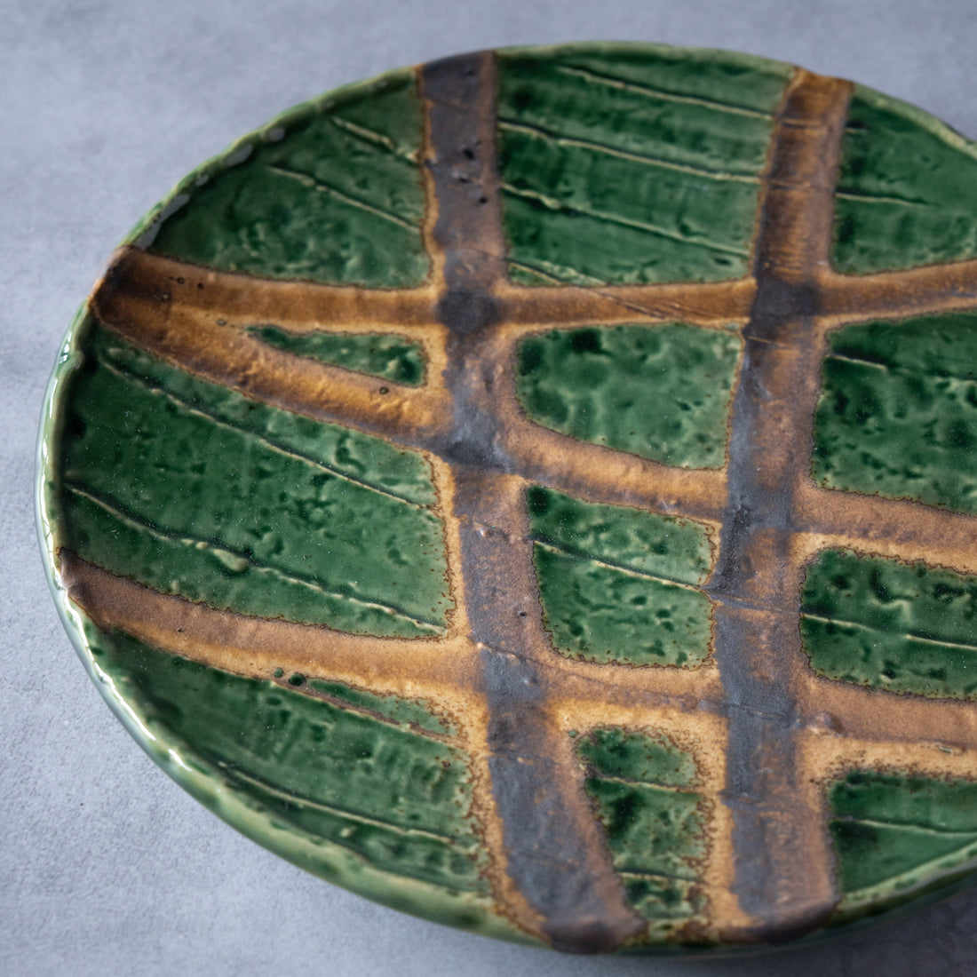 Green Earth Lattice Large Plate